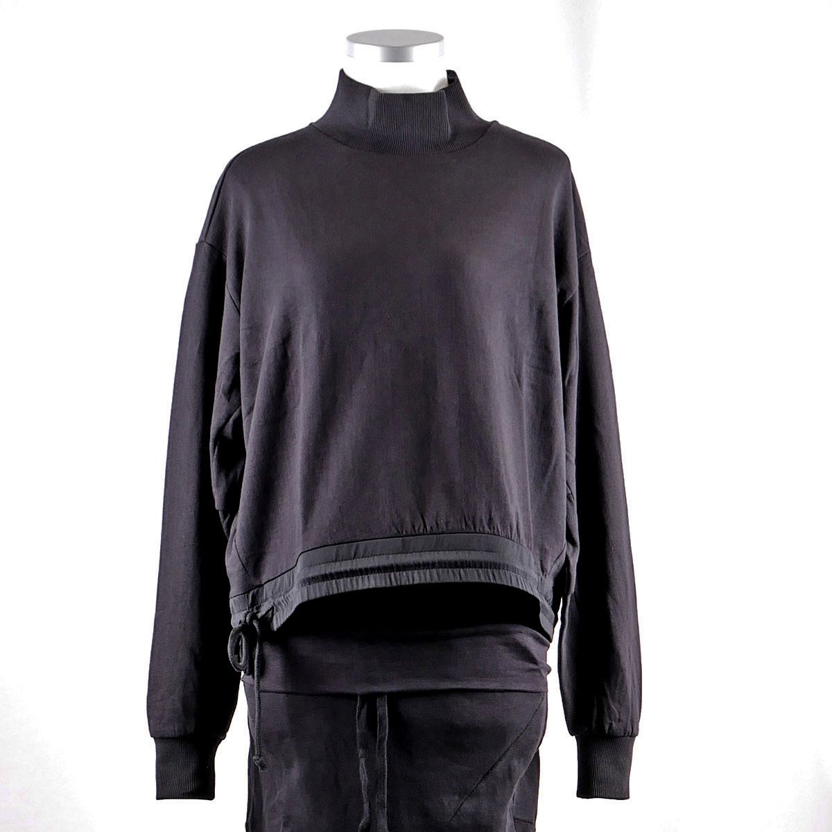 shirt 	thom krom