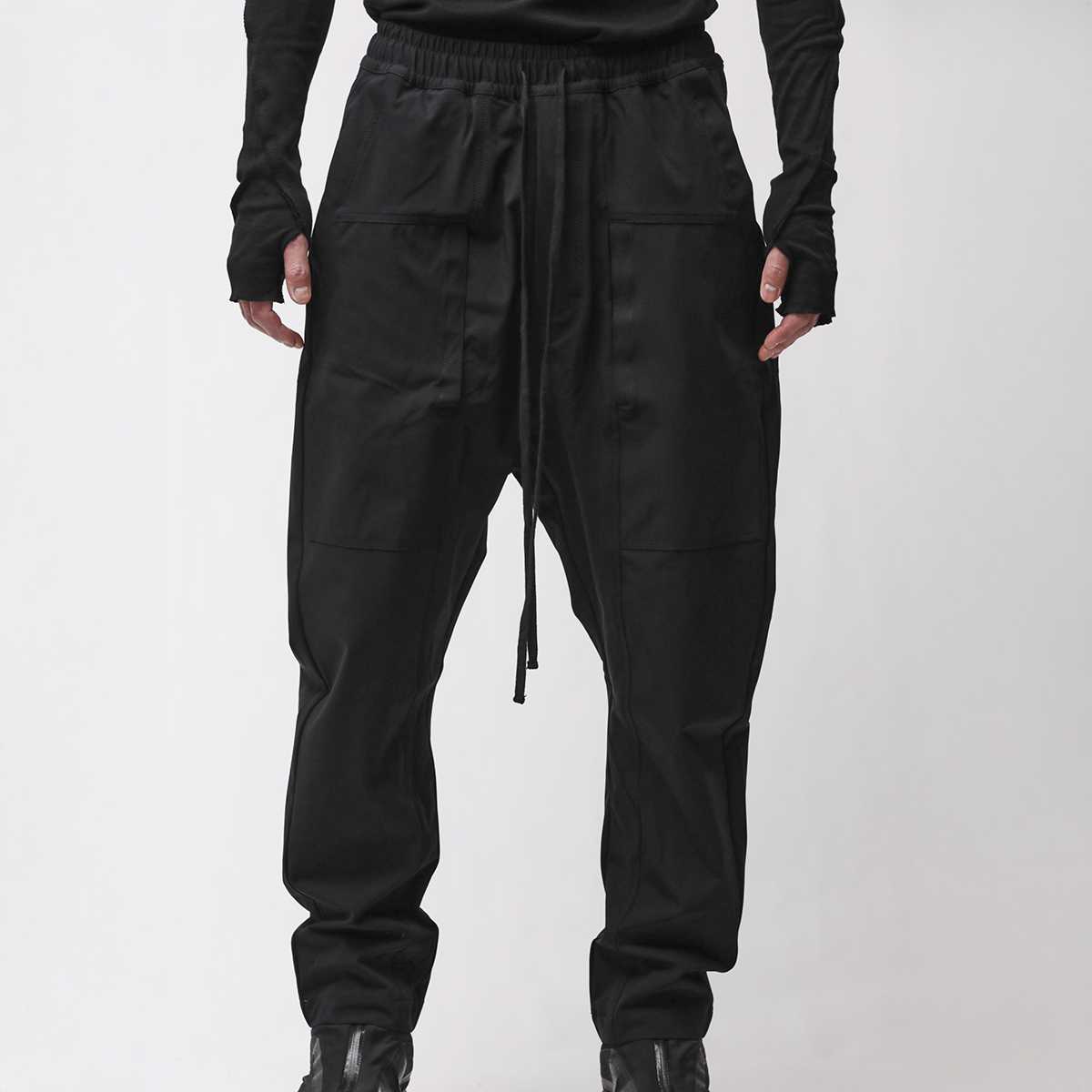 hose thom krom schwarz dacapo aachen