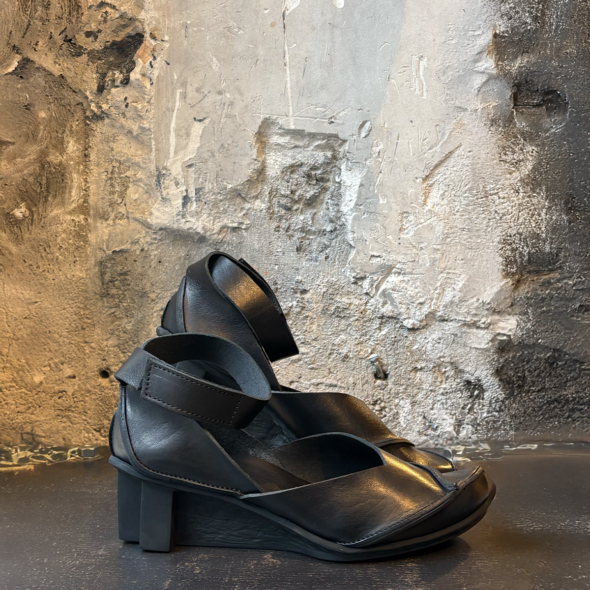 schuhe trippen glance schwarz