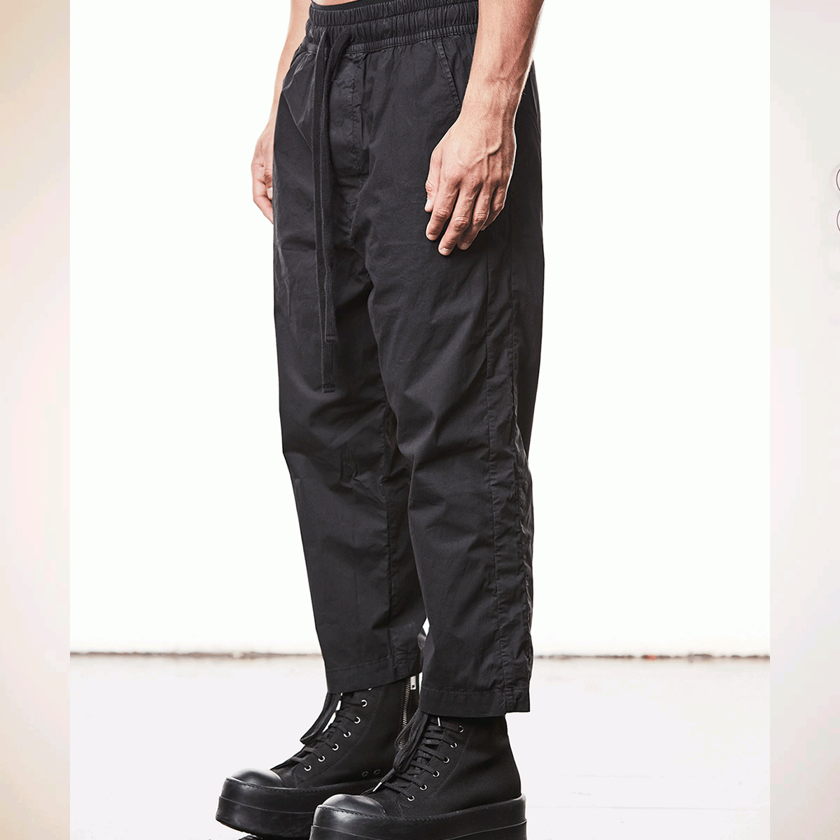 hose thom krom