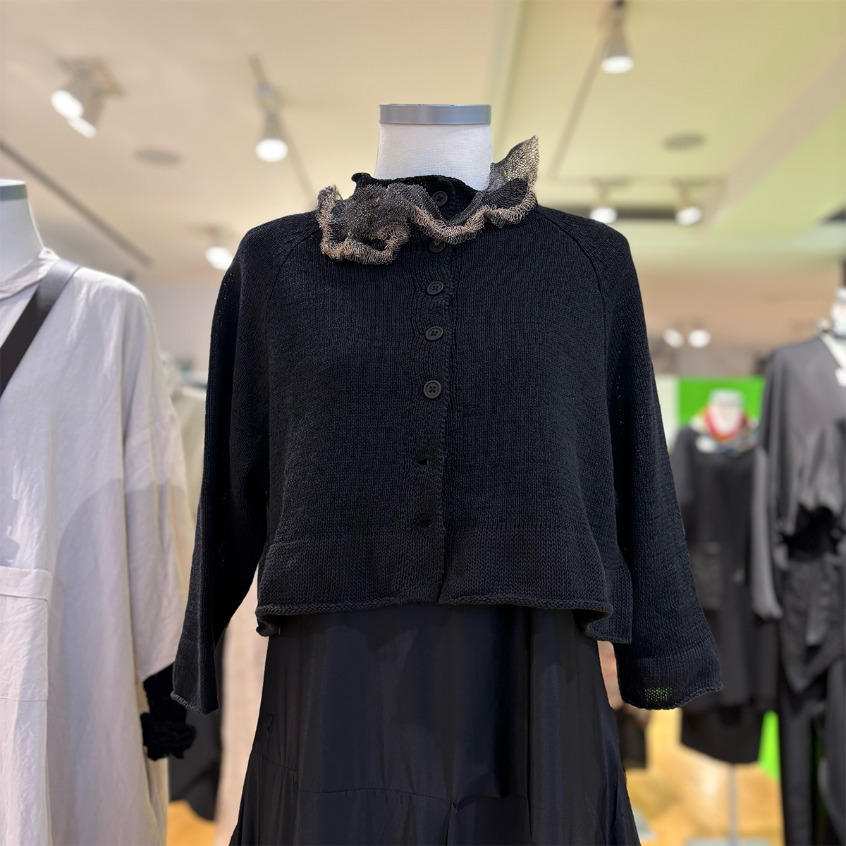 strickjacke rundholz frauen schwarz dacapo aachen