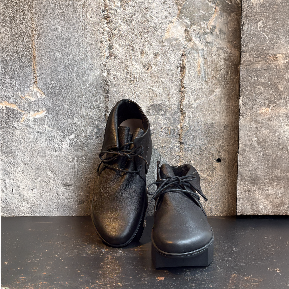 schuhe trippen flutter schwarz